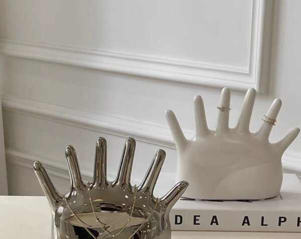 Screenshot_20250902_205043_com.taobao.taobao_edit_93938820808061 Palm ring display stand storage rack bracelet jewelry Stylish luxury decorations